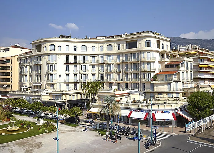 Maison Ausonia - Centre-ville, Proche Mer, Terrasse مينتون