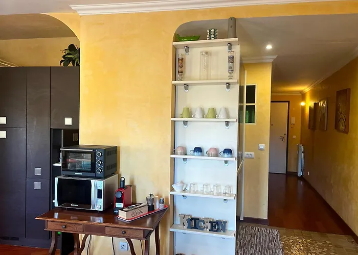 شقة Maison Ausonia - Centre-ville, Proche Mer, Terrasse مينتون